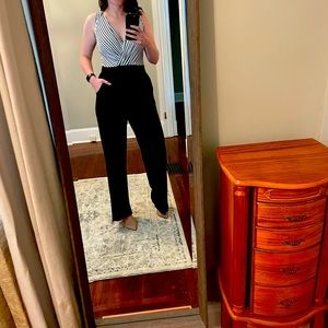 Comfortable and flattering jumpsuit! Only worn once, quality Stitch Fix piece.
